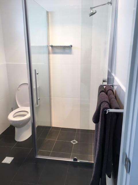 Port Lincoln Shark Apartment 3 Екстер'єр фото